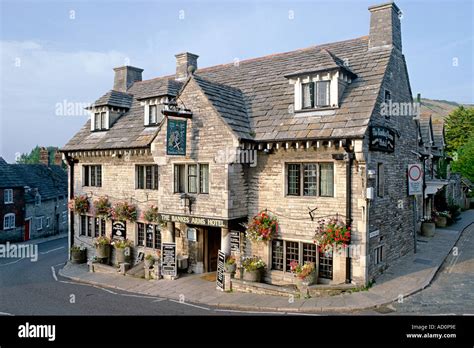 hotels in corfe